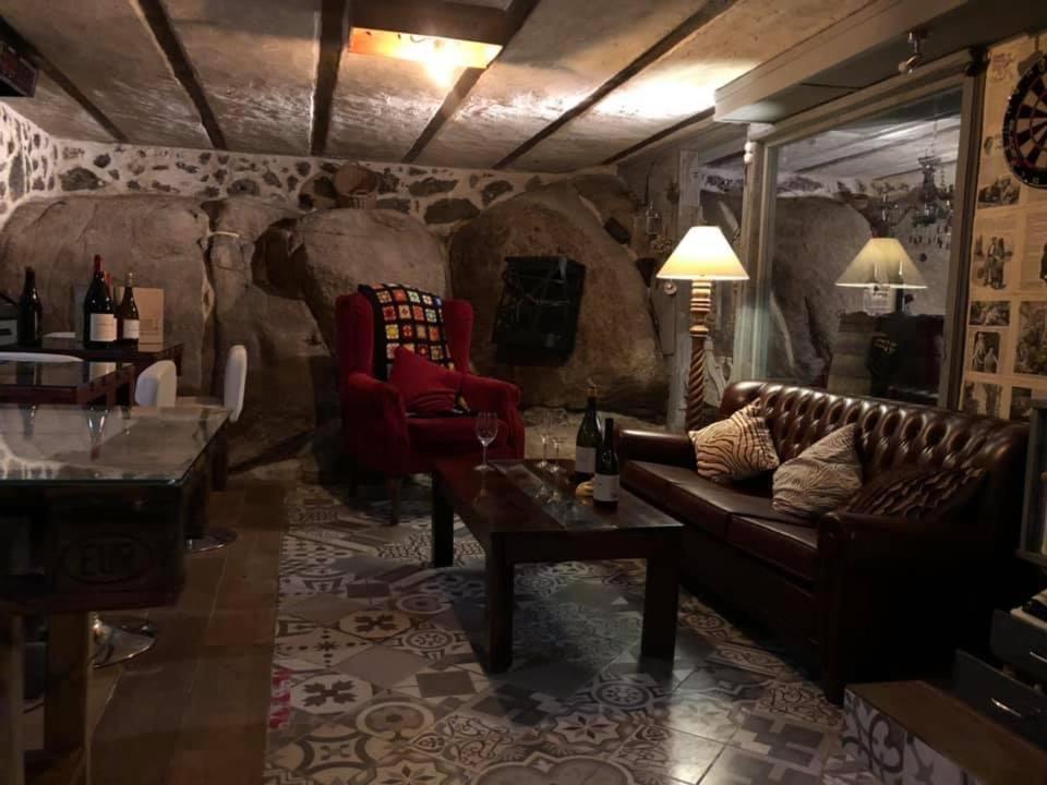 Casa Rural El Linaje De Los Cinco Sombreros 갈레고스데산비센테 외부 사진