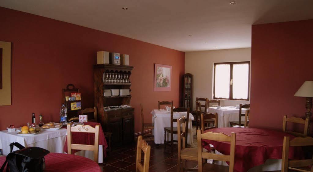 Casa Rural El Linaje De Los Cinco Sombreros 갈레고스데산비센테 외부 사진